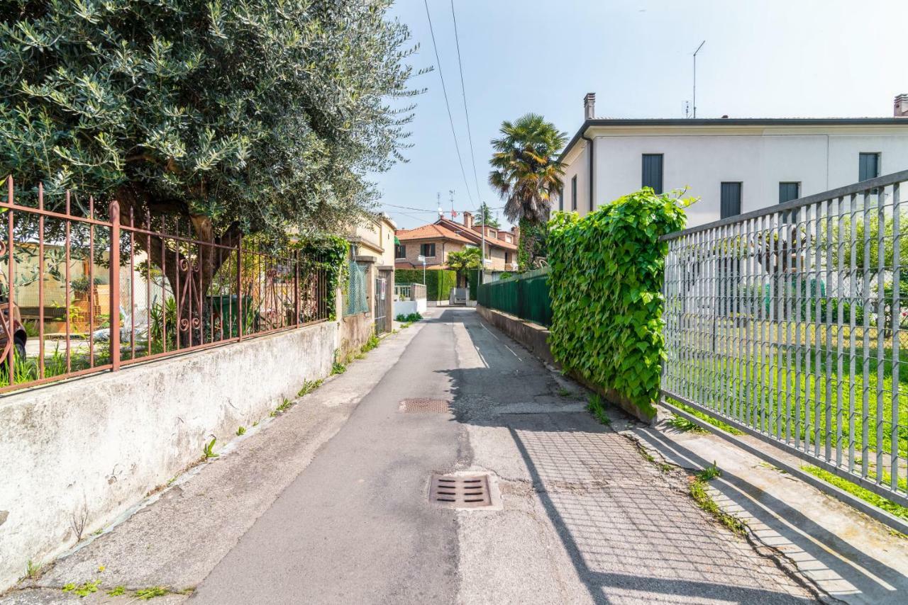 Prato Della Valle Roomy Flat Padova Exterior photo